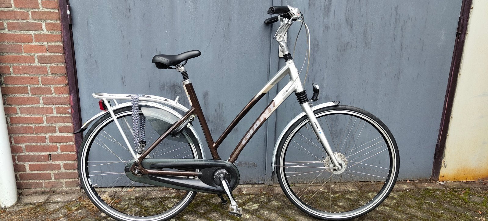 Giant Damesfiets maat 57, Fietsen en Brommers, Ophalen, Gebruikt, Versnellingen, Trommelrem