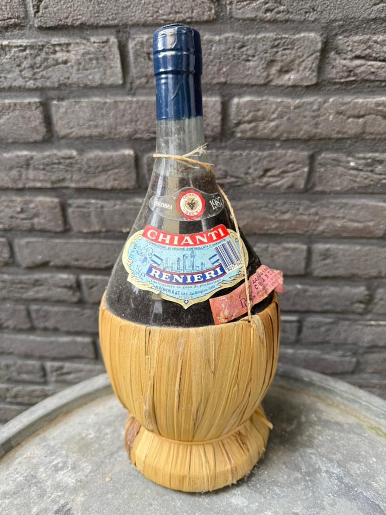 Mandfles Chianti Renieri uit 1987, Nieuw, Rode wijn, Italië, Ophalen of Verzenden