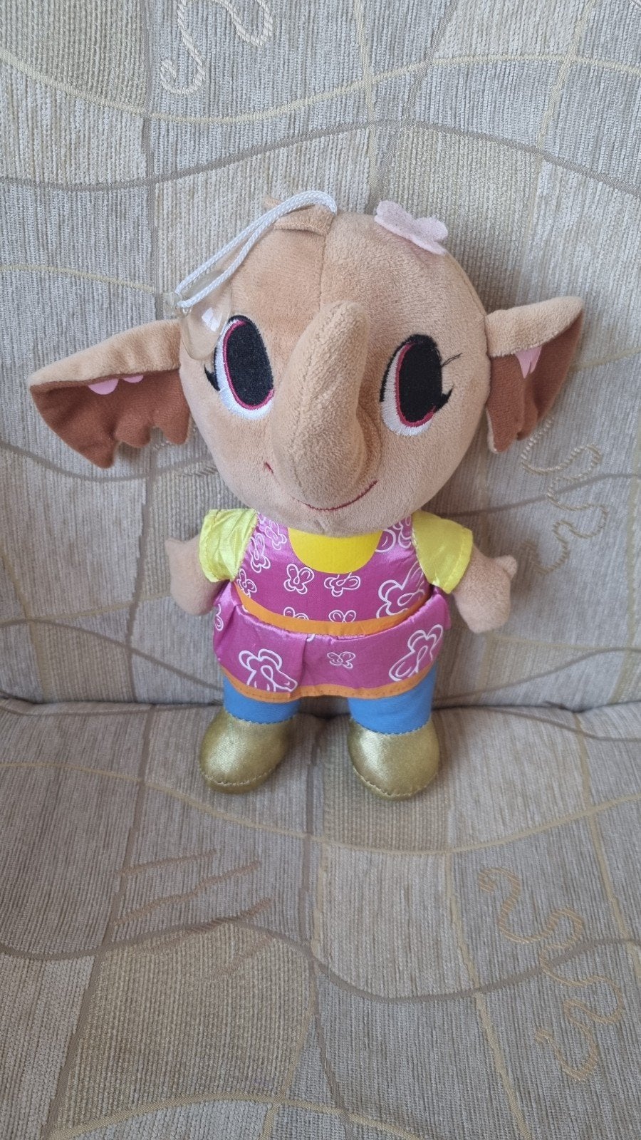 Schattige Sula olifant knuffel met zuignap, ca. 26 cm, Kinderen en Baby's, Gebruikt, Ophalen of Verzenden, Middelgroot (20 tot 80 cm)