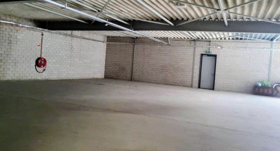 opslagruimte <200m2, Zakelijke goederen, 200 m², Huur, Bedrijfsruimte