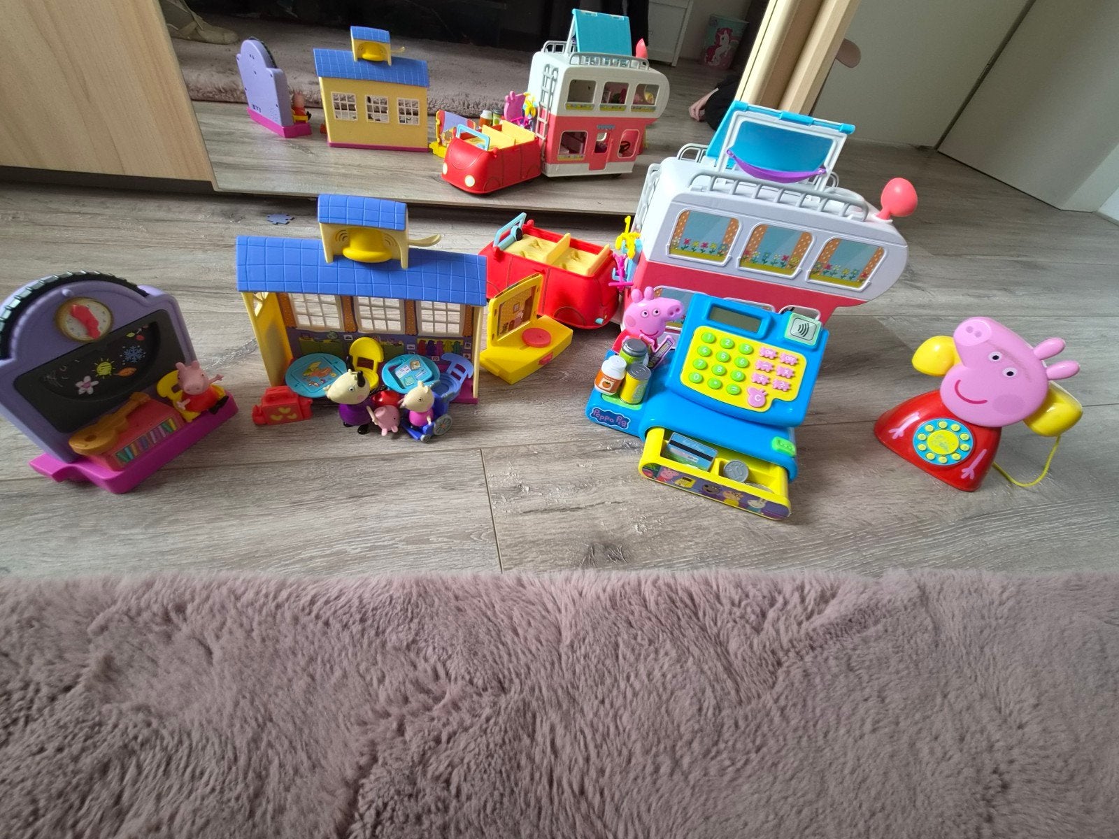 Peppa Pig Speelgoed Collectie: Camper, School, Kassa en meer, Ophalen, Gebruikt, Jongen of Meisje