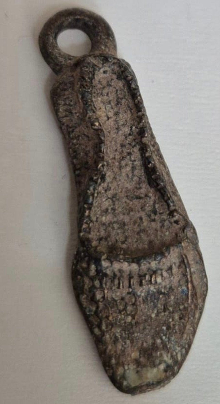 Romeins middeleeuws hanger brons nodemvondst, Antiek en Kunst, Ophalen of Verzenden