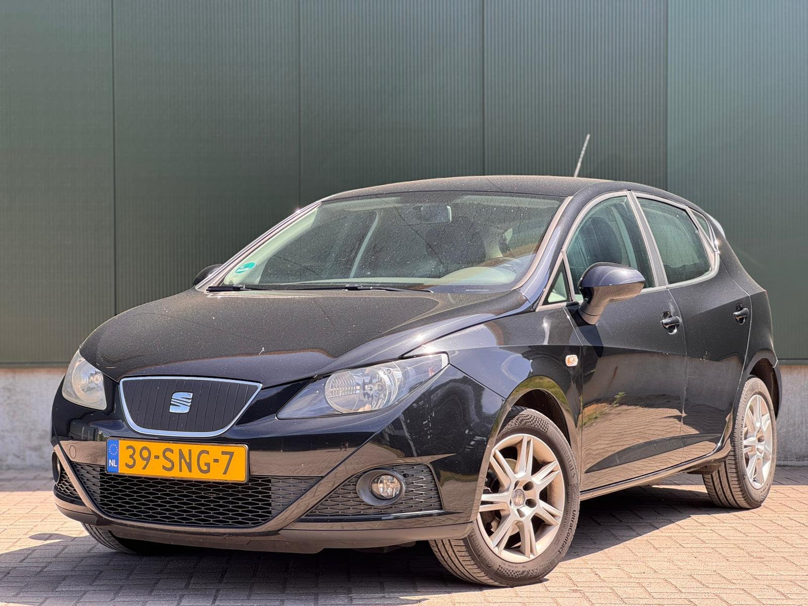 Seat Ibiza 1.2 TDI 55KW Ecomotive 2011 Zwart | Airco | NAP, Voorwielaandrijving, Euro 5, 74 pk, Zwart