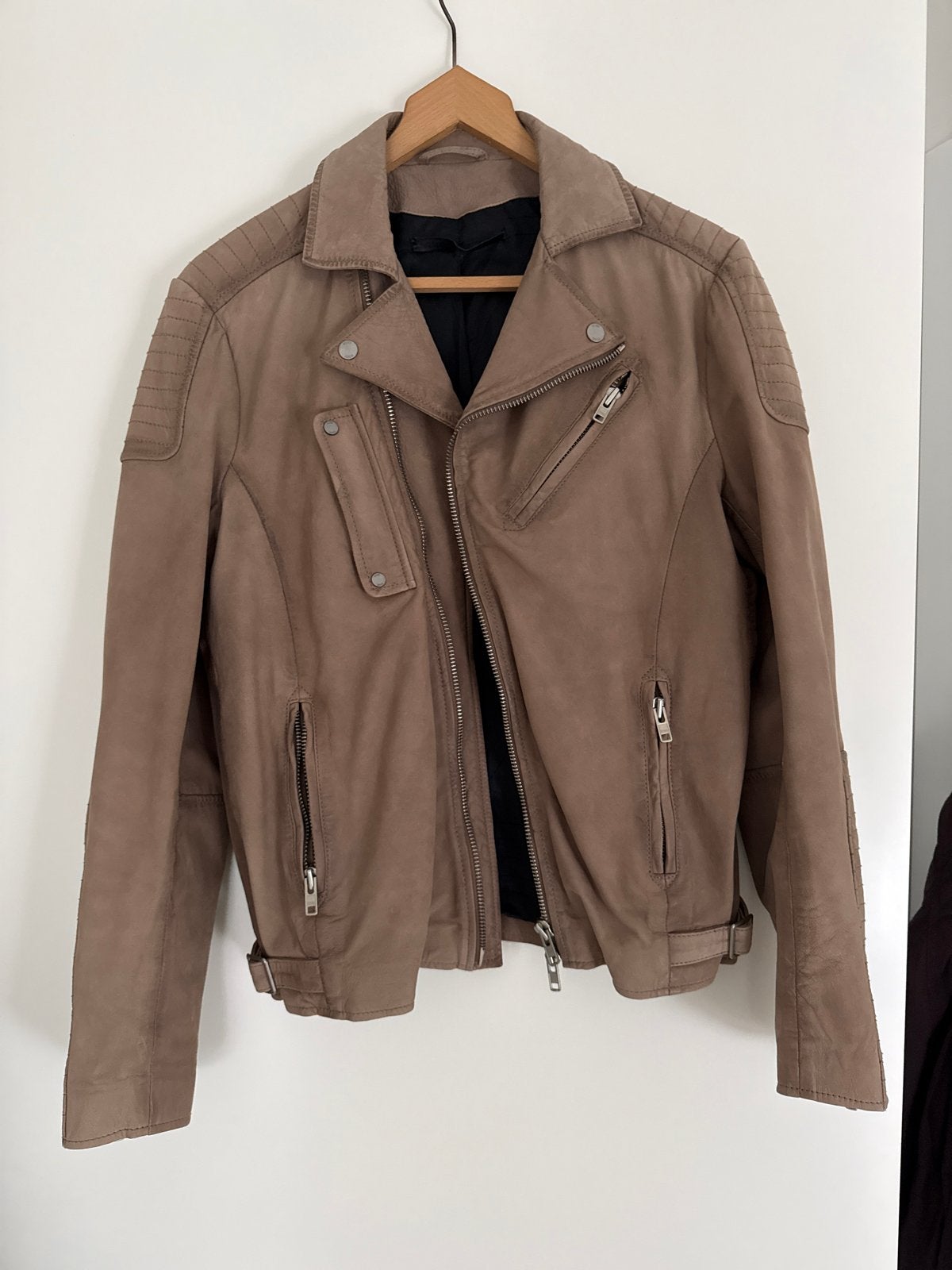 Drykorn Leren Bikerjack - Zo goed als nieuw, Ophalen of Verzenden, Zo goed als nieuw, Maat 52/54 (L), Beige