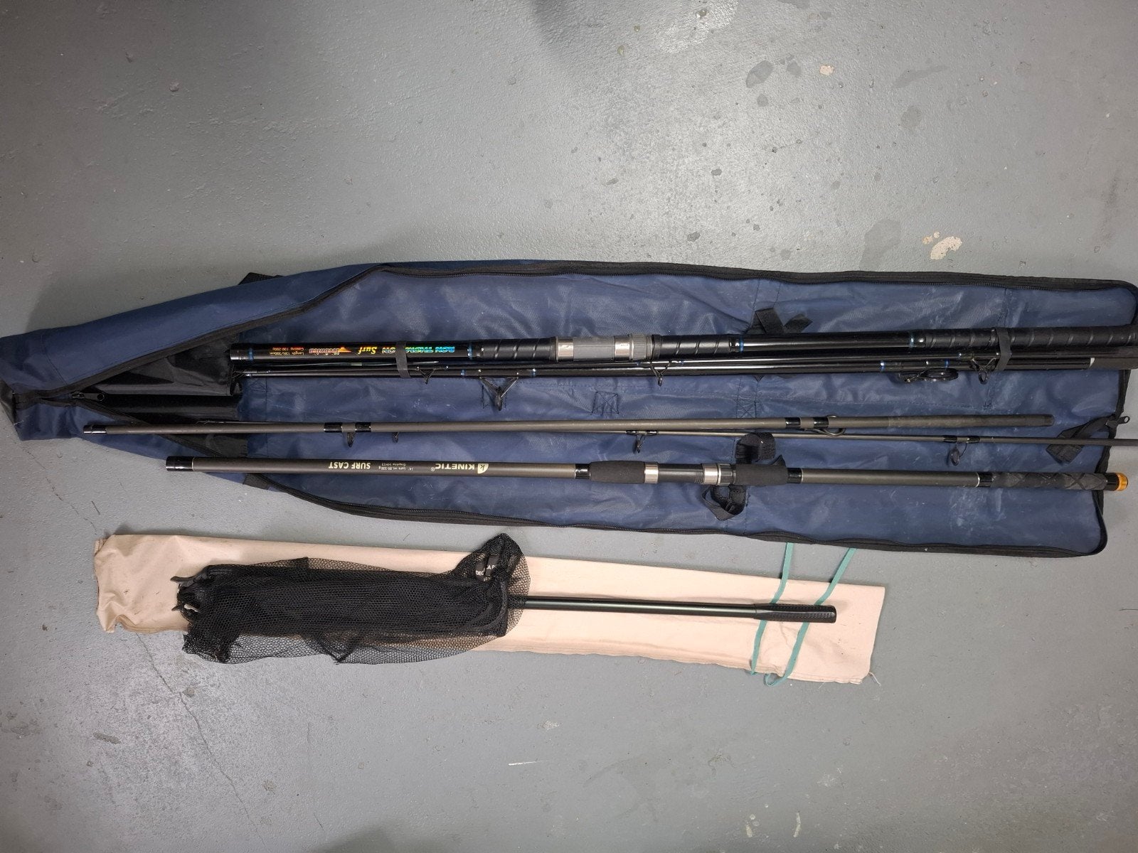 Complete visuitrusting: 2 hengels, 2 molens, schepnet ed., Ophalen, Gebruikt, Werphengel