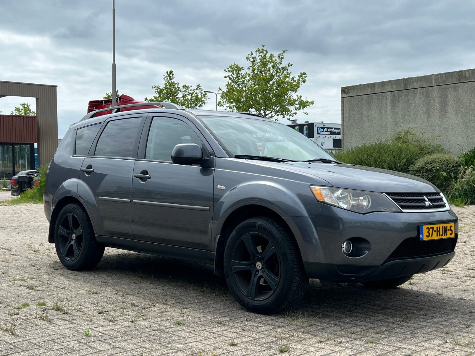 Mitsubishi Outlander 3.0 V6 223pk automaat airco schuifdak, Auto's, Automaat, Stof, Outlander, Particulier