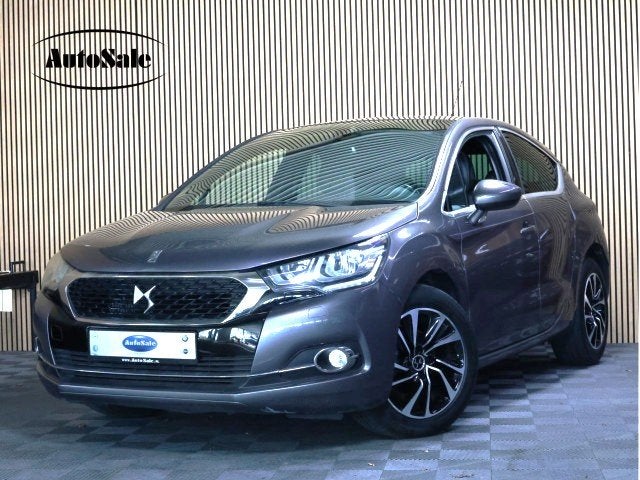 DS DS 4 Crossback 1.2 PureTech Business AVM NAVI SLECHTS 270, Auto's, DS, Gebruikt, Euro 6, 1199 cc, Leder en Stof