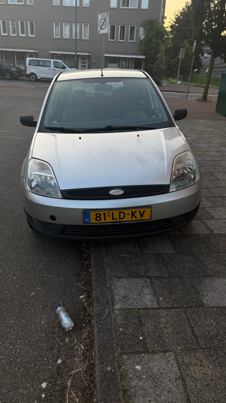 Ford Fiesta 1.3 Benzine, Ophalen