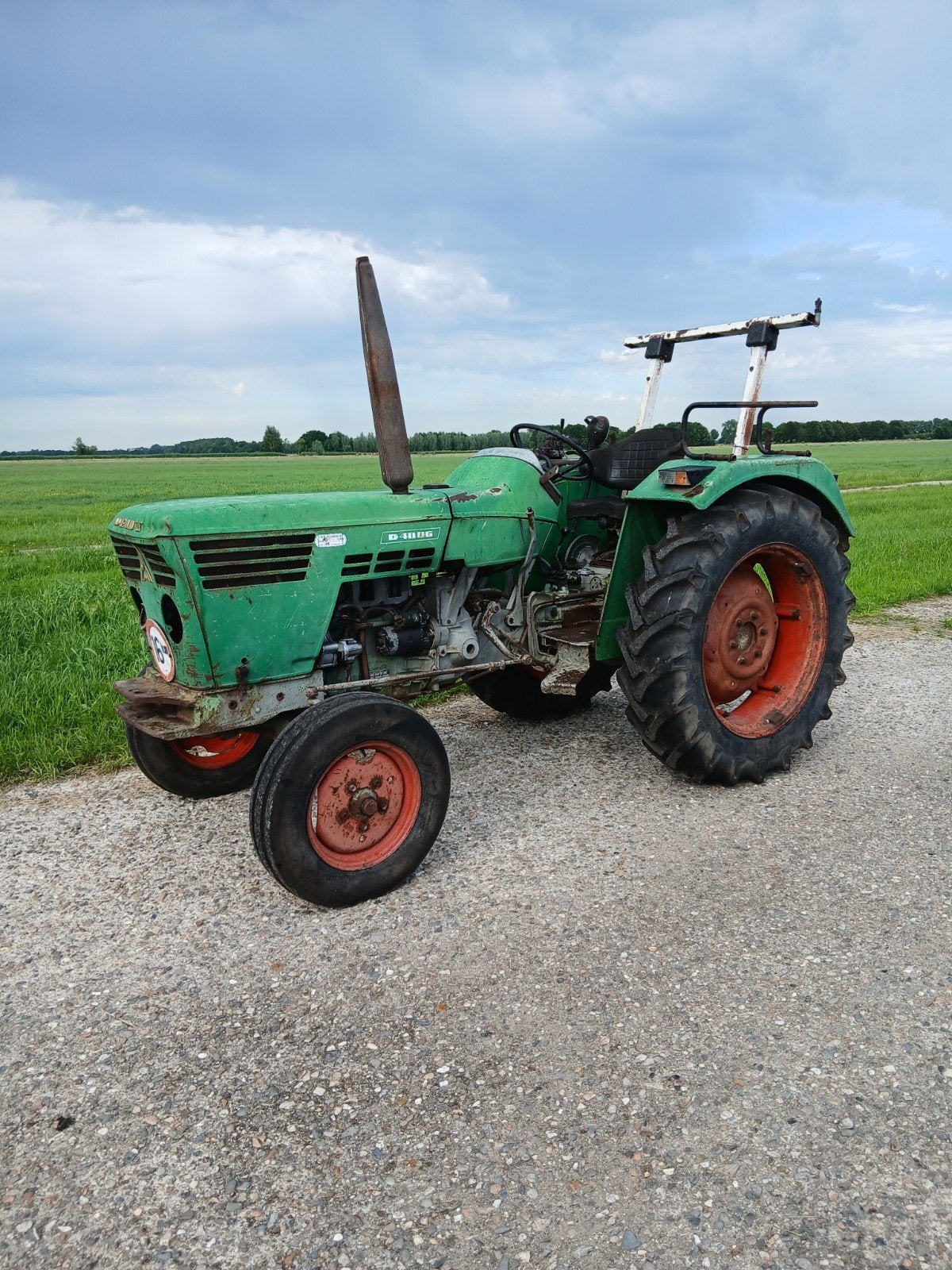 Leuke oldtimer landbouw trekker deutz 40-06, Ophalen, Gebruikt