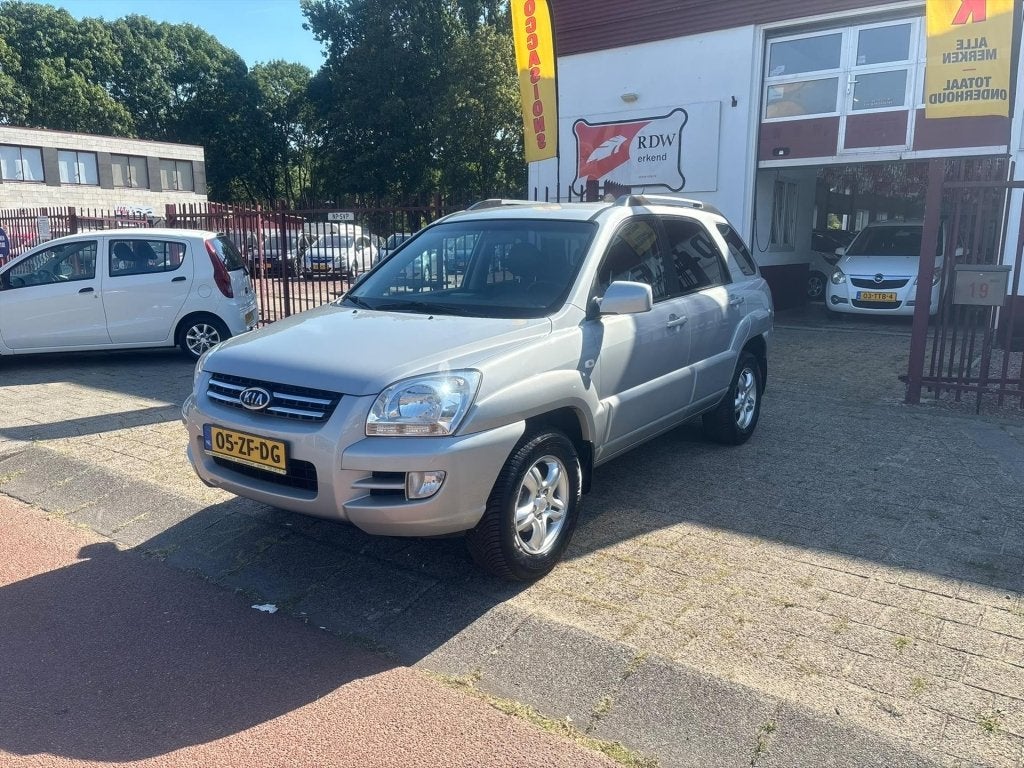 Kia Sportage 2.0 2WD EXECUTIVE, 1442 kg, Gebruikt, 4 cilinders, Elektrische ramen