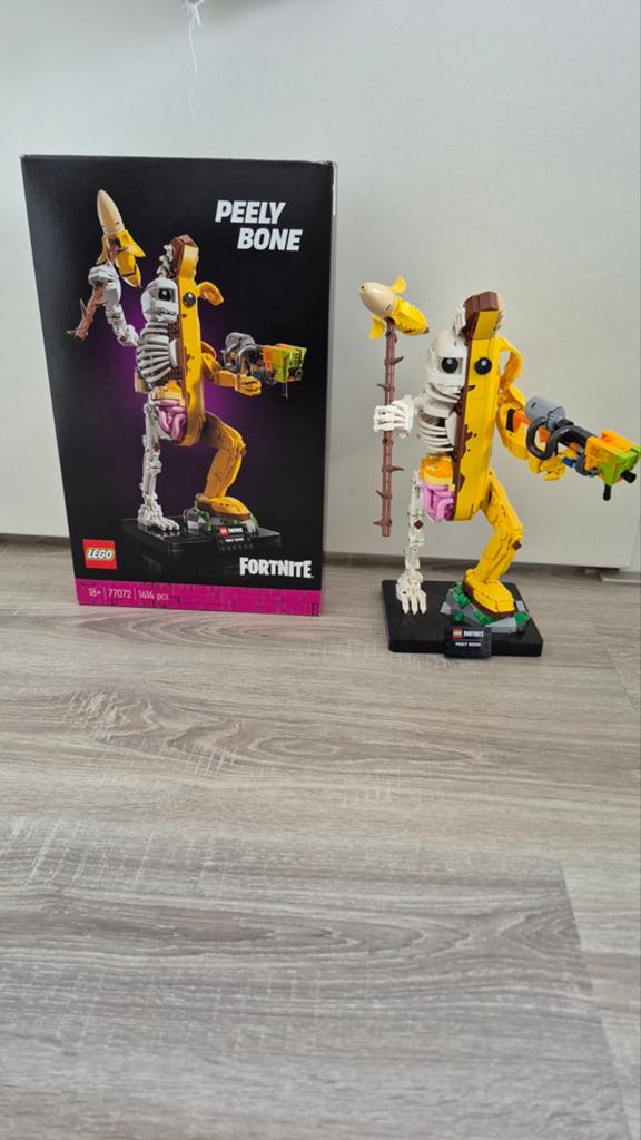 Lego fortnite peely bone, Verzamelen, Transformers, G1, Ophalen of Verzenden
