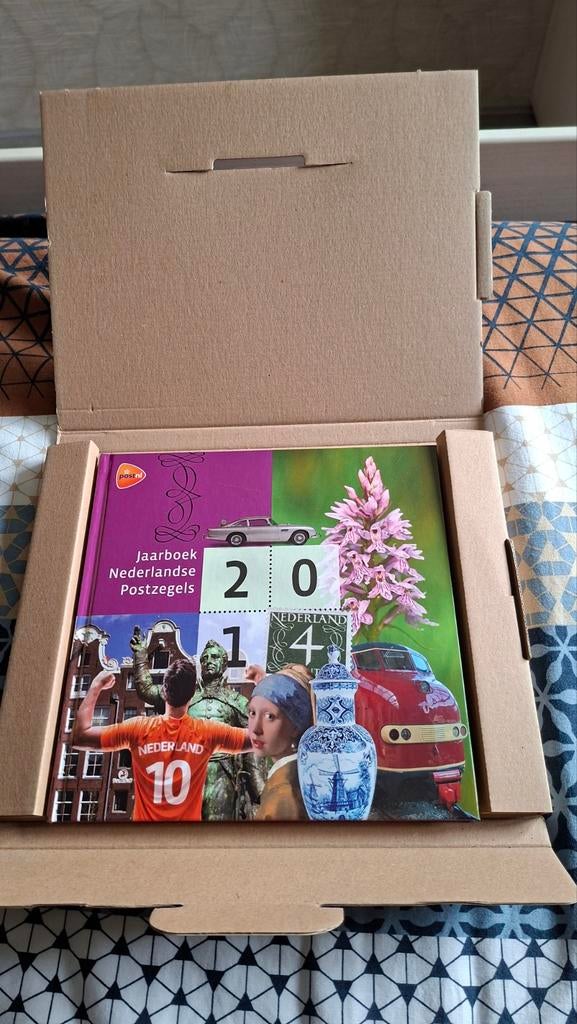 Complete jaarcollectie 2014 in jaarboek. nominaal 180 euro, Ophalen of Verzenden
