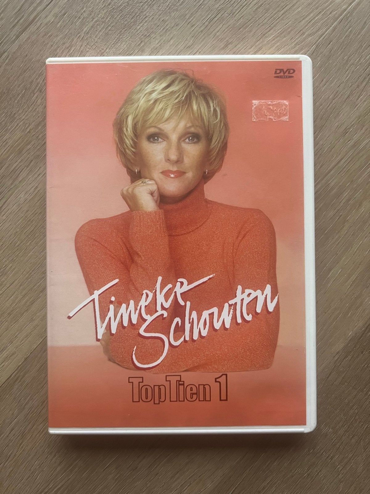 DVD Tineke Schouten Top Tien 1, Cd's en Dvd's, Alle leeftijden, Ophalen of Verzenden, Zo goed als nieuw, Stand-up of Theatershow