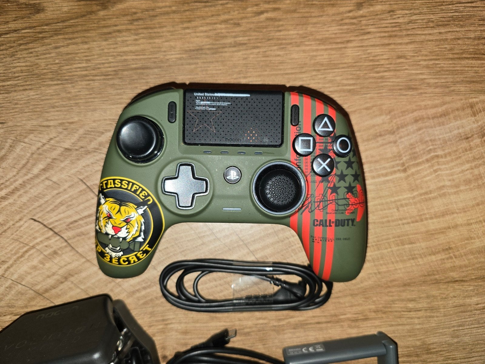 Nacon Revolution Unlimited Pro Controller Call of Duty, Ophalen of Verzenden, Zo goed als nieuw, Met 1 controller, Pro