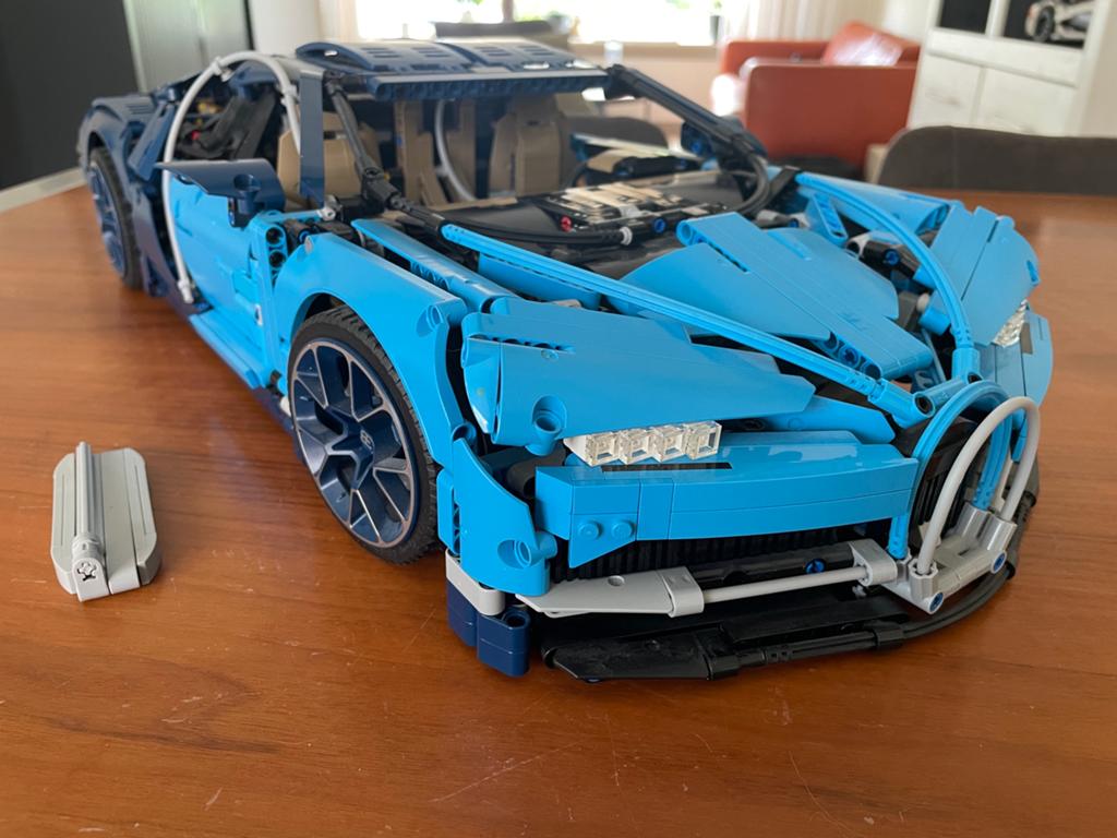 Lego Technic Bugatti Chiron (setnummer 42083) supercar., Kinderen en Baby's, Speelgoed | Duplo en Lego, Ophalen, Zo goed als nieuw