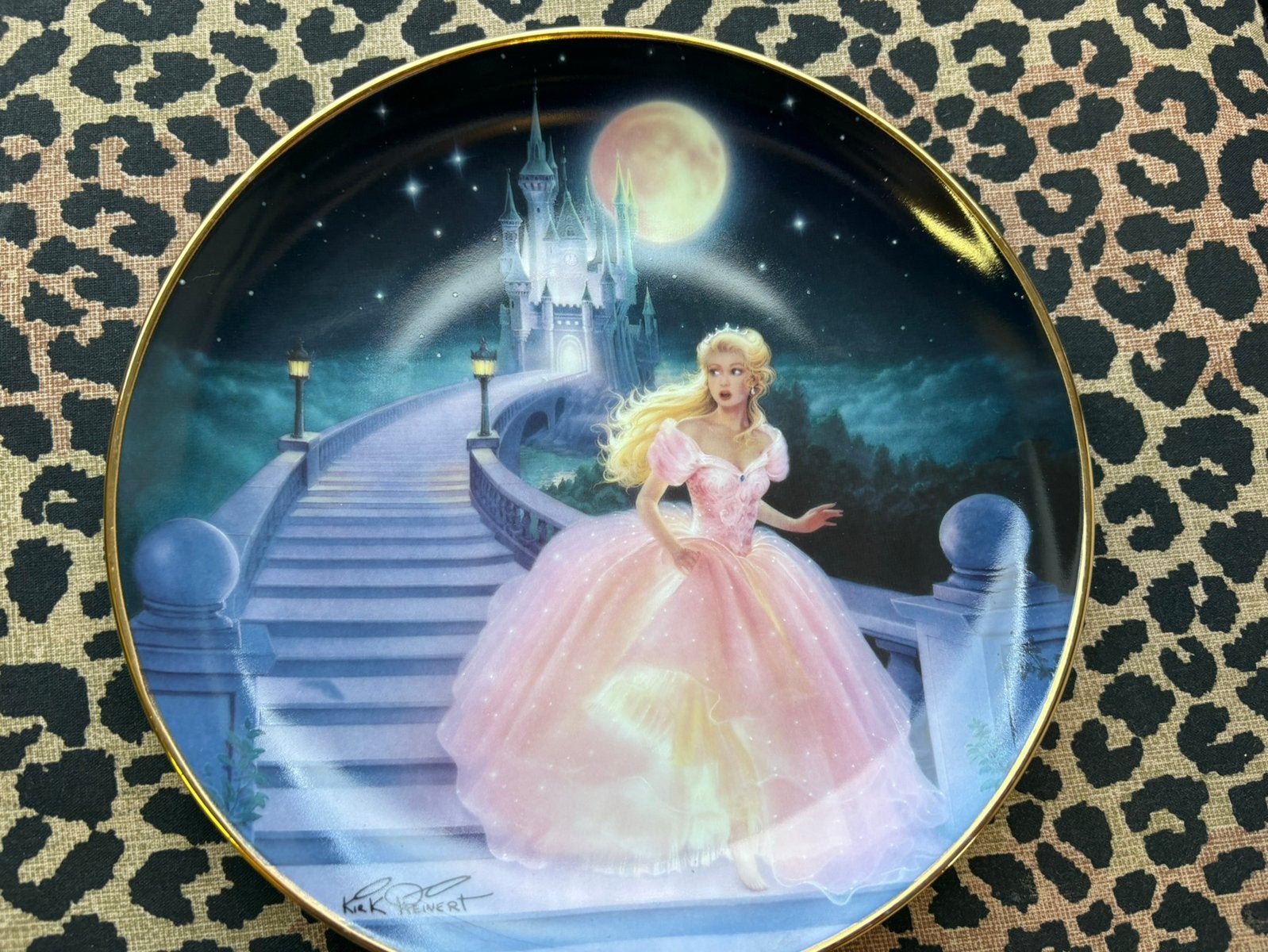 The magic of cinderella, Ophalen of Verzenden