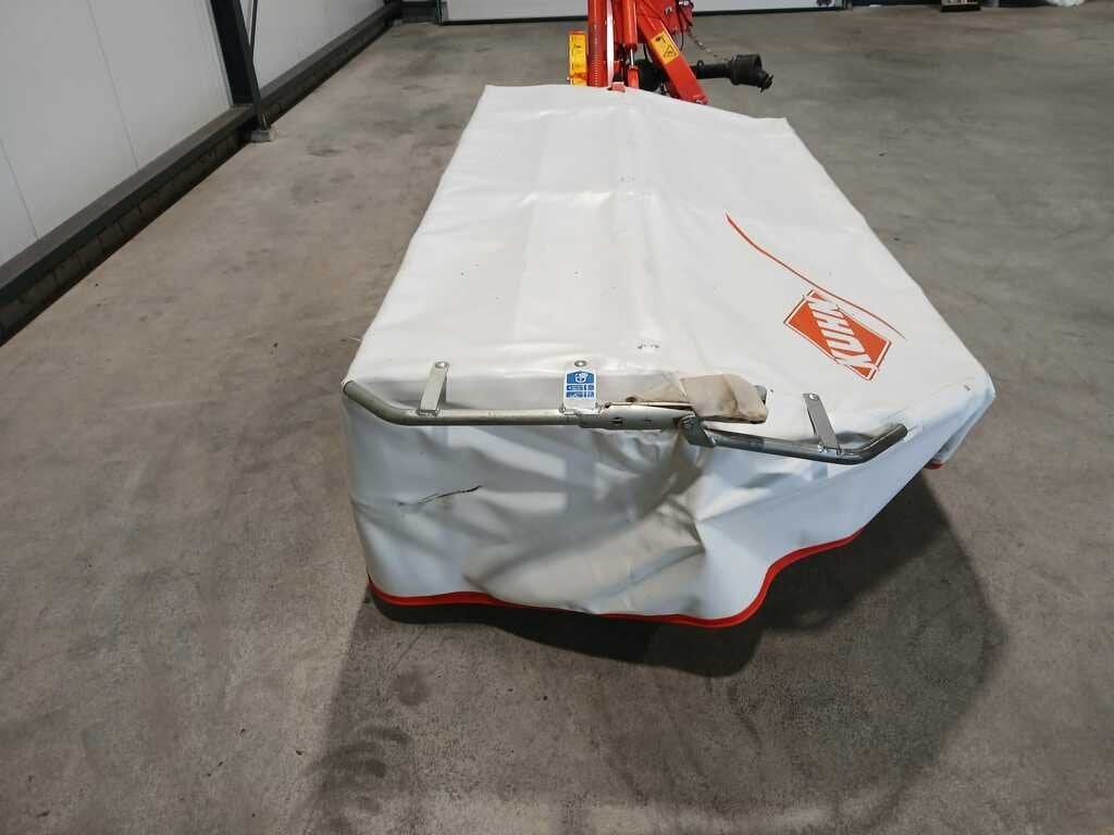 Kuhn schijvenmaaier, KUHN-Geldr, Overige, Nuenenseweg 165
5667 KP  Geldrop, Info.nl@kuhn.com