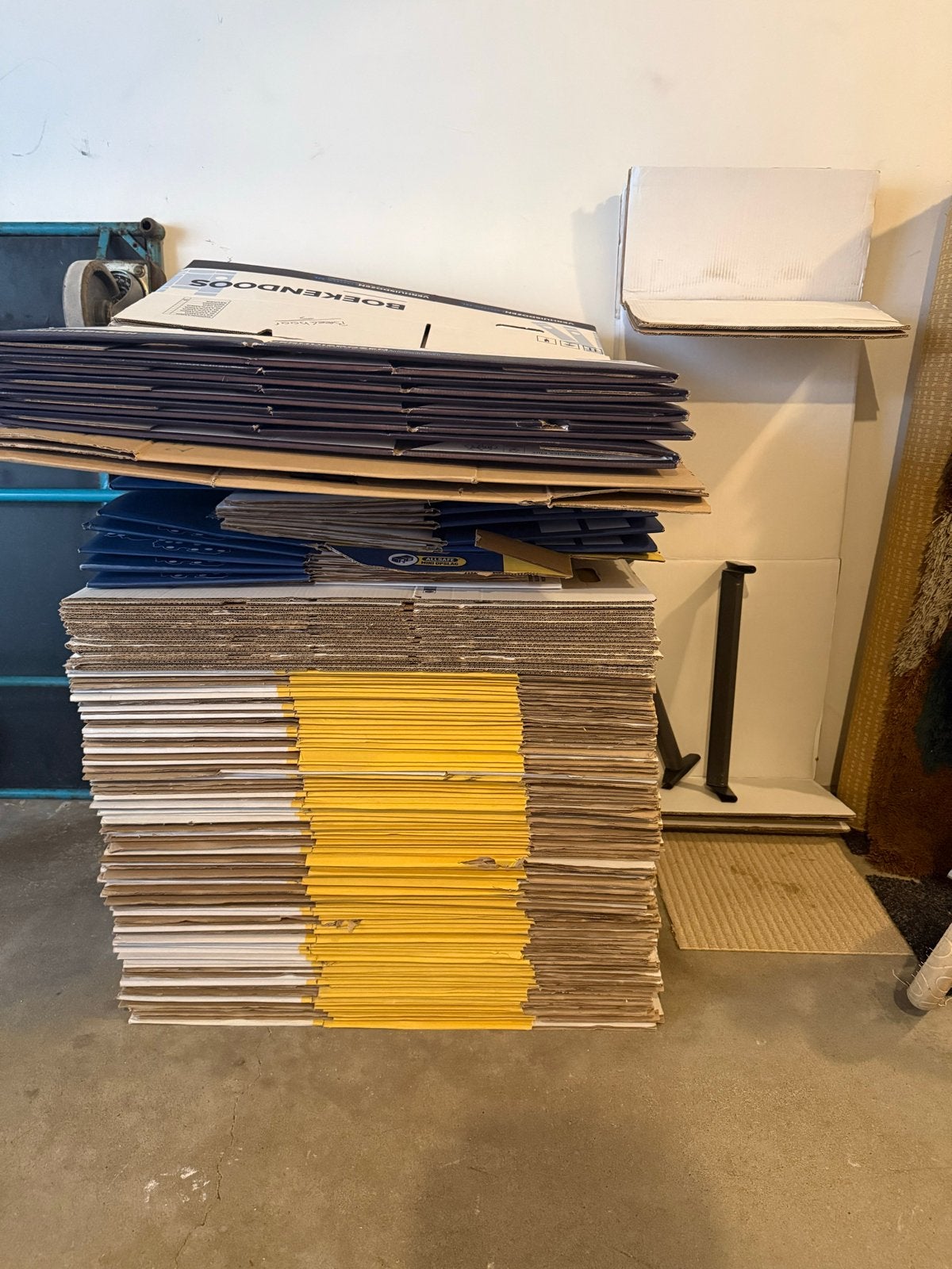Diverse verhuisdozen en boekendozen, Ophalen, Doos, 40 tot 60 cm, Opvouwbaar