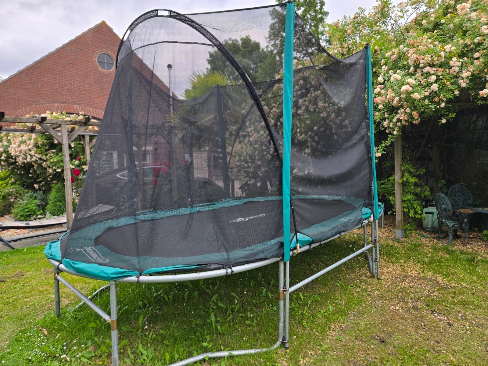 Van Cranenbroek trampoline met veiligheidsnet 423x244x76 cm, Ophalen, Zo goed als nieuw