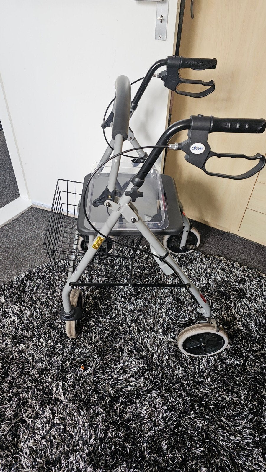 zgan rollator, Ophalen, Lichtgewicht, Zo goed als nieuw