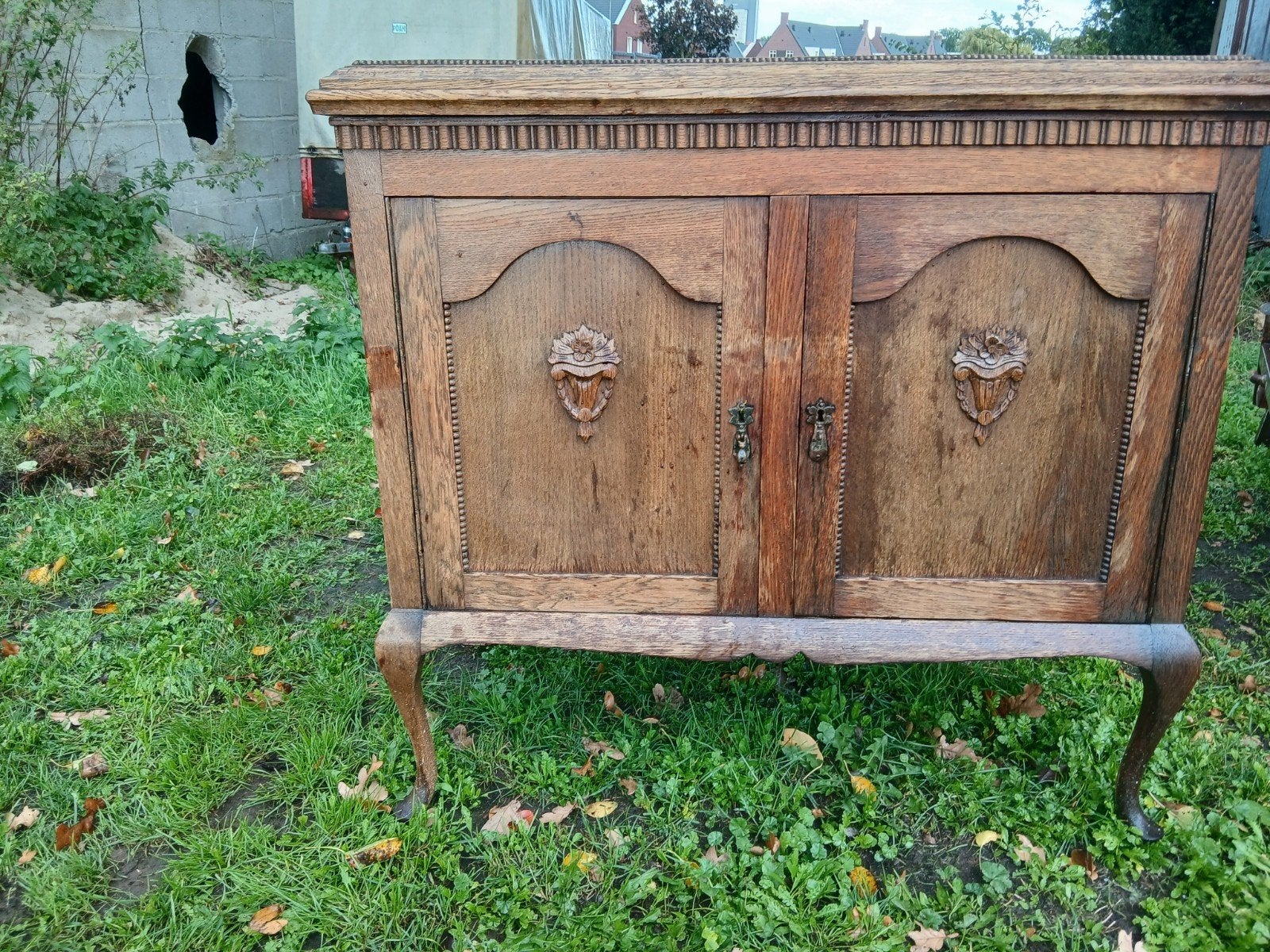 oude eiken platenspeler, Ophalen