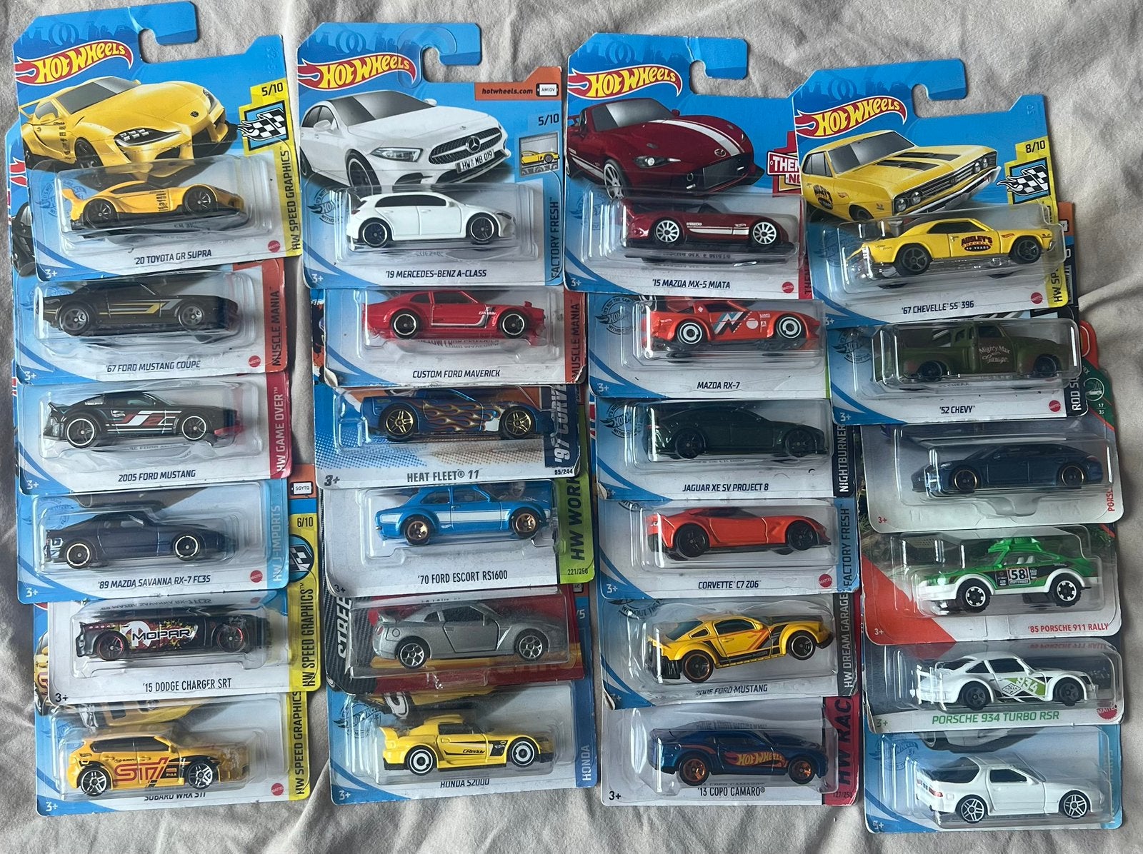 Hotwheels Ford, porsche, mercedes, corvette, nissan, dodge, Ophalen of Verzenden, Zo goed als nieuw, Auto