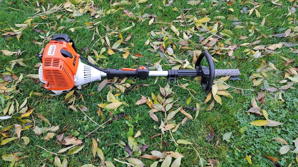 Stihl KM 130 R benzine combimotor, Tuin en Terras, Hand-tuingereedschap, Ophalen, Stihl, Gebruikt, Mertstraat 5
