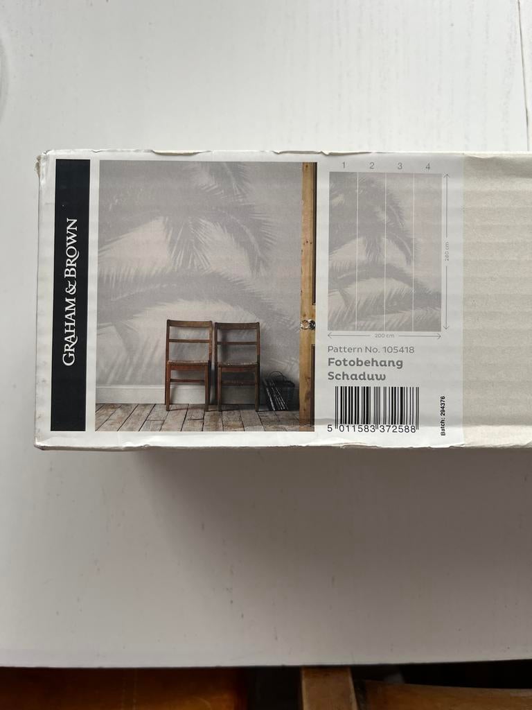 Graham & Brown Fotobehang Schaduw - Palmboom Design, Ophalen of Verzenden, Minder dan 10 m², Grijs