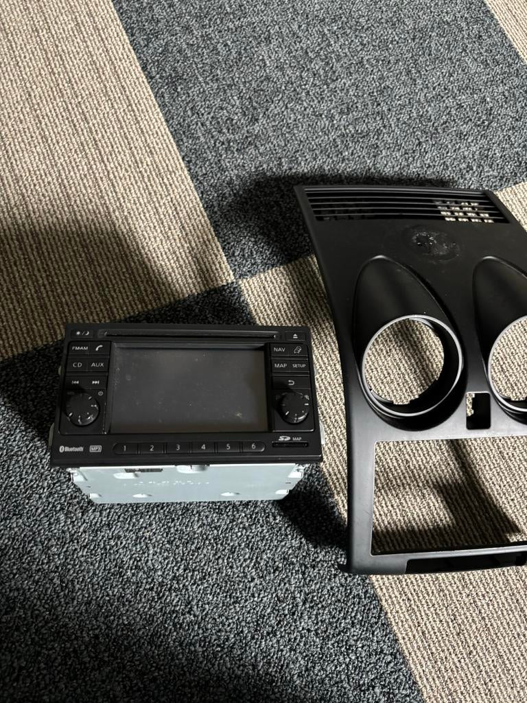 Nissan Qashqai J10 Radio Navigatie Bosch 25915BH10C, Ophalen, Gebruikt