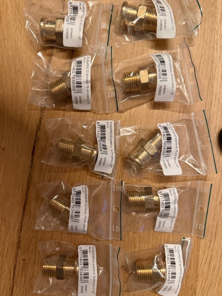 10x PURAPRESS puntstuk 15 mm pers x 1/2” buitendraad – nieuw, Ophalen of Verzenden, Nieuw, Bad