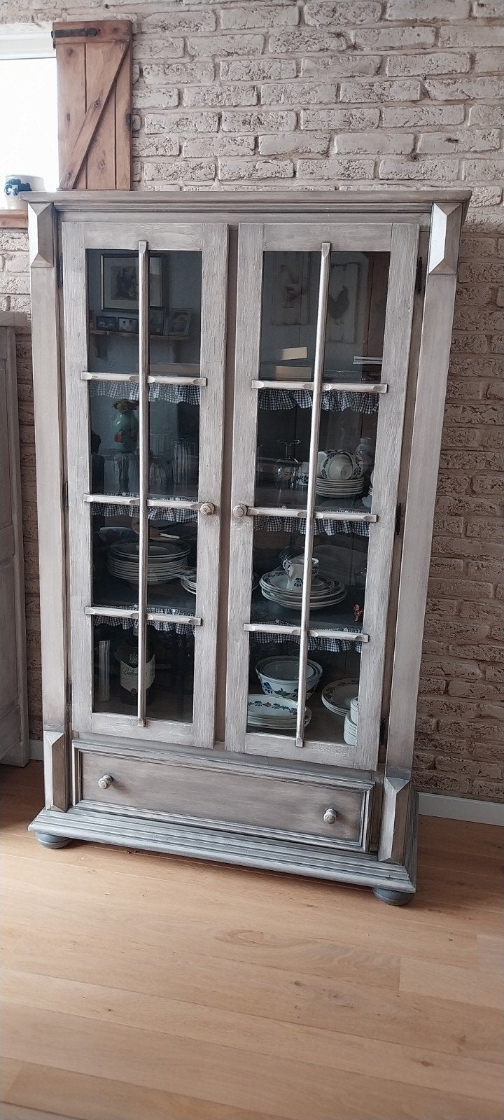vitrine kast, Huis en Inrichting, Ophalen, 50 tot 100 cm, Zo goed als nieuw, 150 tot 200 cm