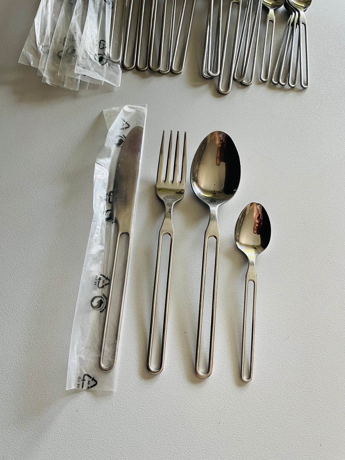 IKEA IKE3 1980’s 24 x Opengewerkte design Bestekset, Ophalen of Verzenden, Zo goed als nieuw, Rvs of Chroom