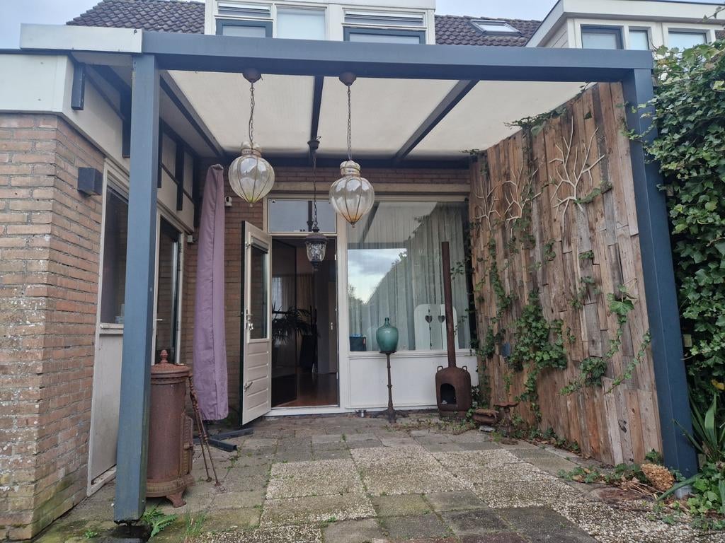 Aluminium overkapping met dakgoot en afvoer - 3 jaar oud, Tuin en Terras, Overkappingen, Ophalen of Verzenden