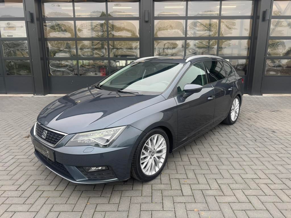 SEAT Leon ST 1.0 TSI Carplay / Beats audio (bj 2019), Metallic lak, Gebruikt, Leon, Origineel Nederlands