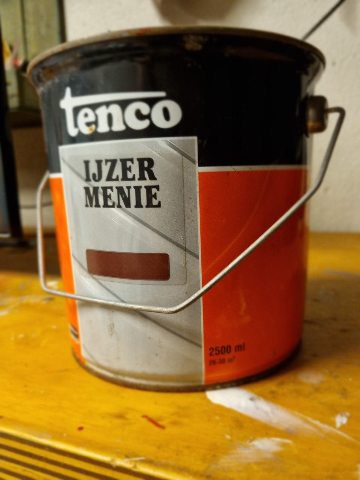 Verf ijzermenie verf., Ophalen of Verzenden, Wit