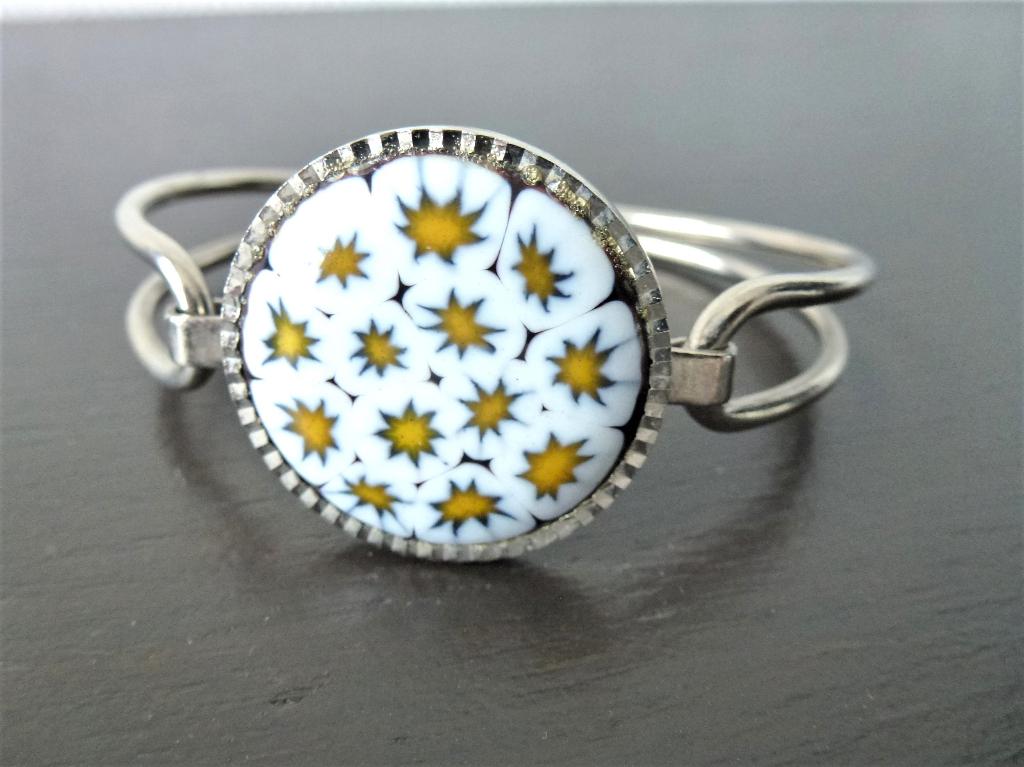 Vintage mooie armband zilverkleur, porselein met petit fleur, Ophalen of Verzenden, Zo goed als nieuw, Zilver, Staal