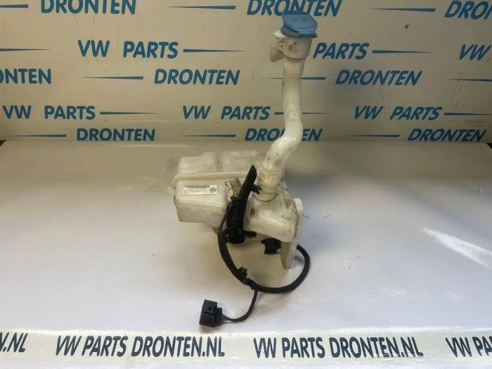 Ruitensproeiertank voor van een Volkswagen Golf, Gebruikt, -, -, -