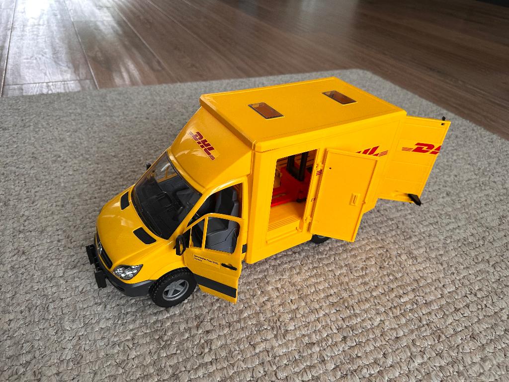 Bruder DHL MB sprinter 02534, Ophalen, Zo goed als nieuw
