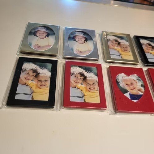 Pasfotolijstjes. Magneet, Ophalen of Verzenden