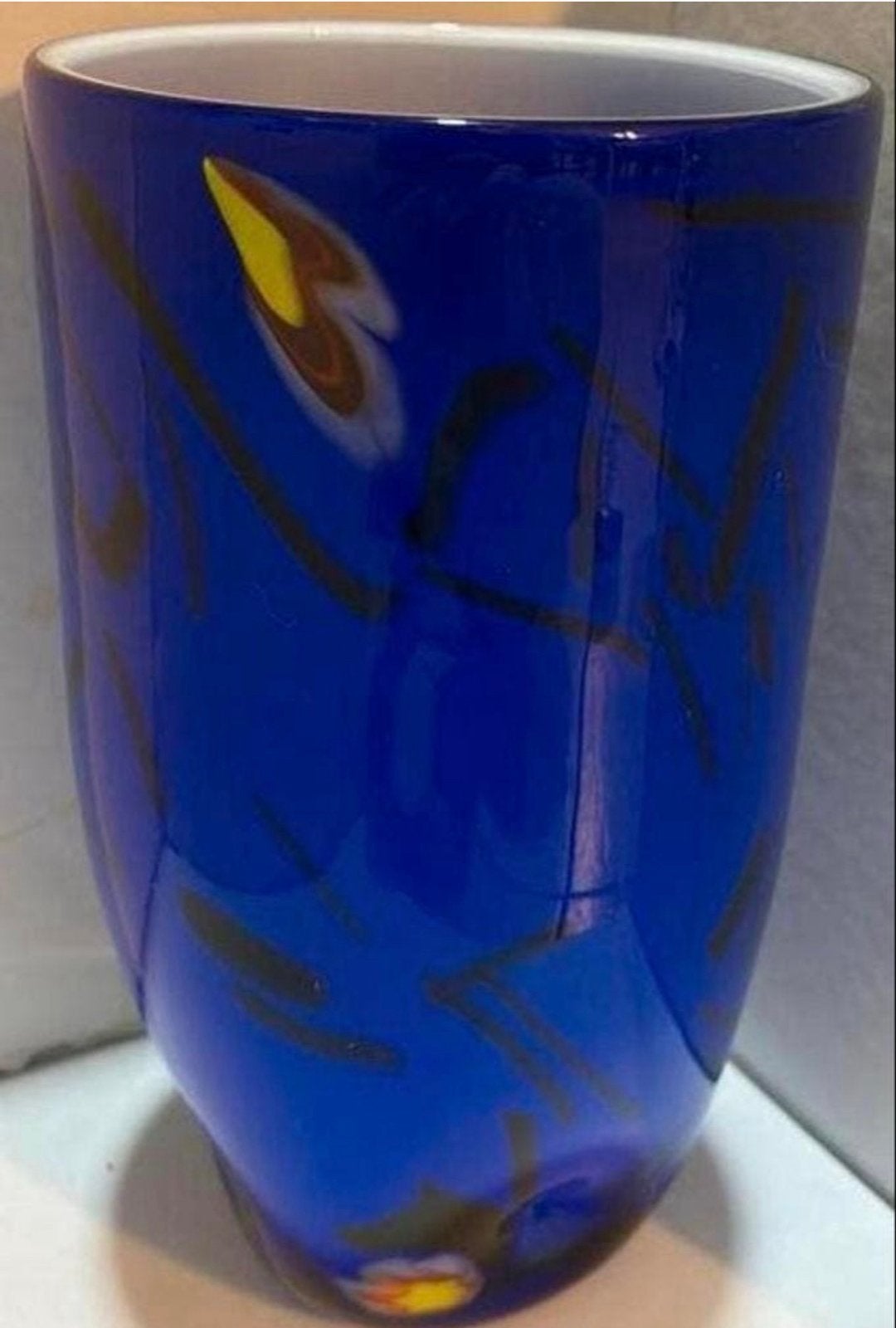 Murano Glazen Vaas Kobaltblauw met Abstracte Accent, Antiek en Kunst, Ophalen of Verzenden