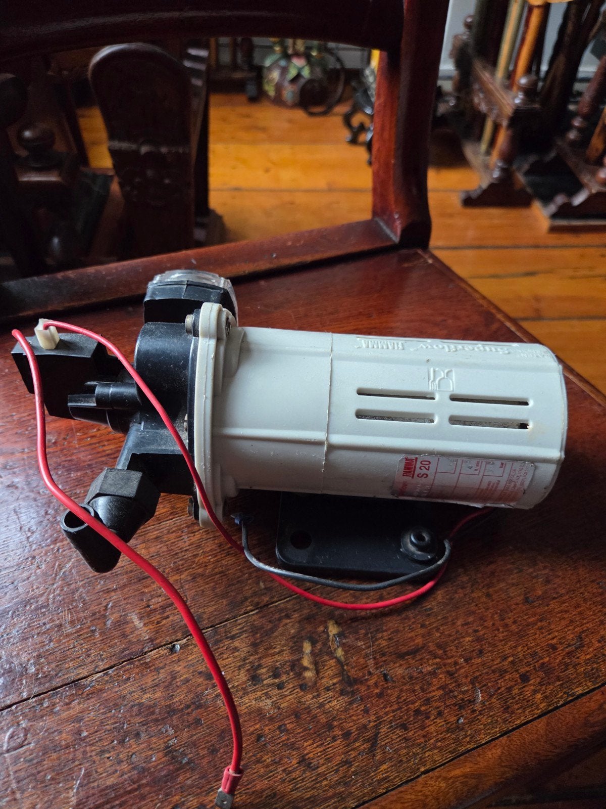 drinkwater pomp. 12 v., Ophalen of Verzenden, Gebruikt, Motor en Techniek, Zeilboot of Motorboot
