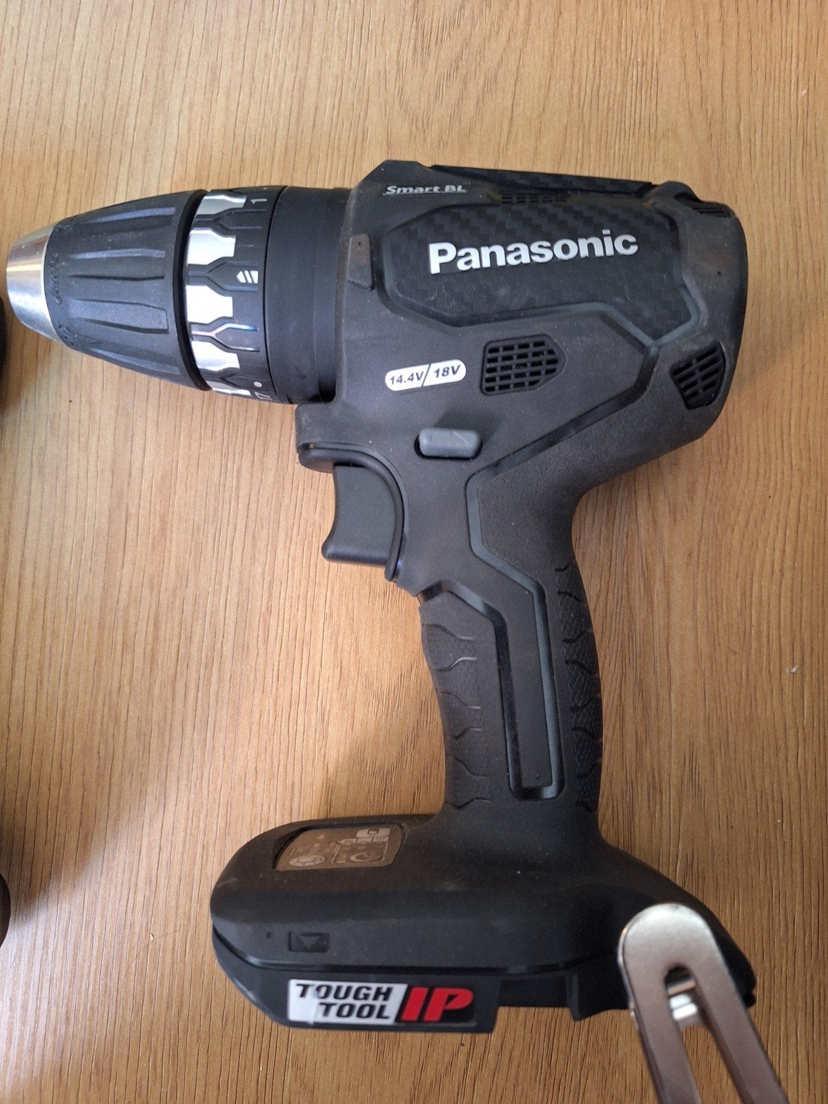 Zeer nette Panasonic boor- en schroefmachine set, Variabele snelheid, Ophalen of Verzenden, Minder dan 400 watt, Zo goed als nieuw