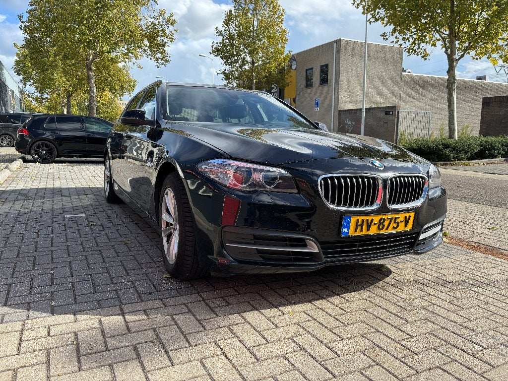 BMW 5-Serie 520i 184pk Aut. 2016 Zwart, Zwart, 4 cilinders, 2000 kg, Zwart