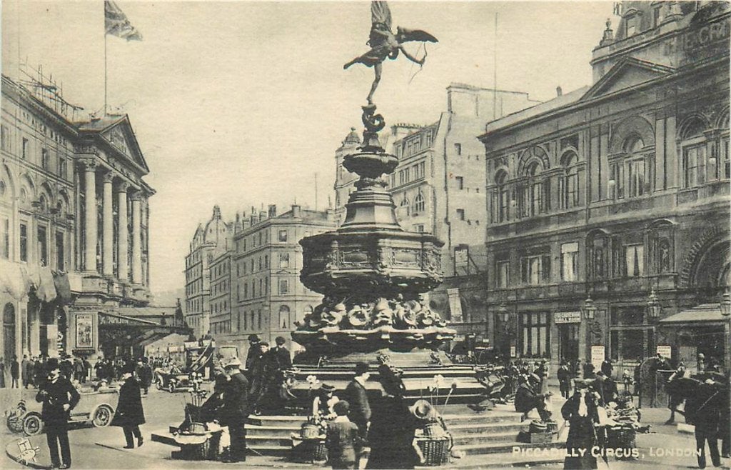 701-465-047 London Piccadilly Circus, Ophalen of Verzenden, Voor 1920, Engeland