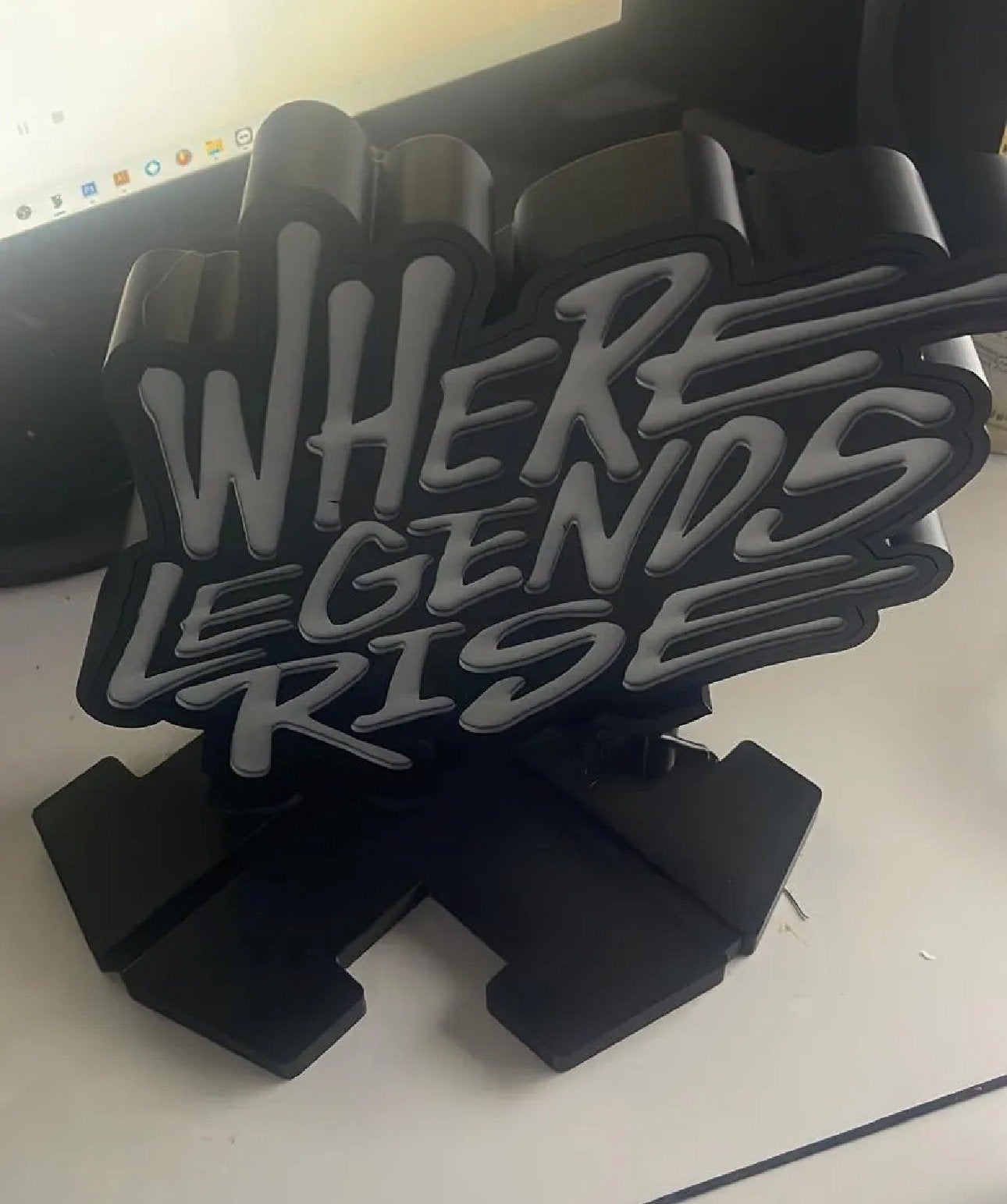 Uniek Defqon.1  'Where Legends Rise' Ledlamp, Verzenden, Zo goed als nieuw