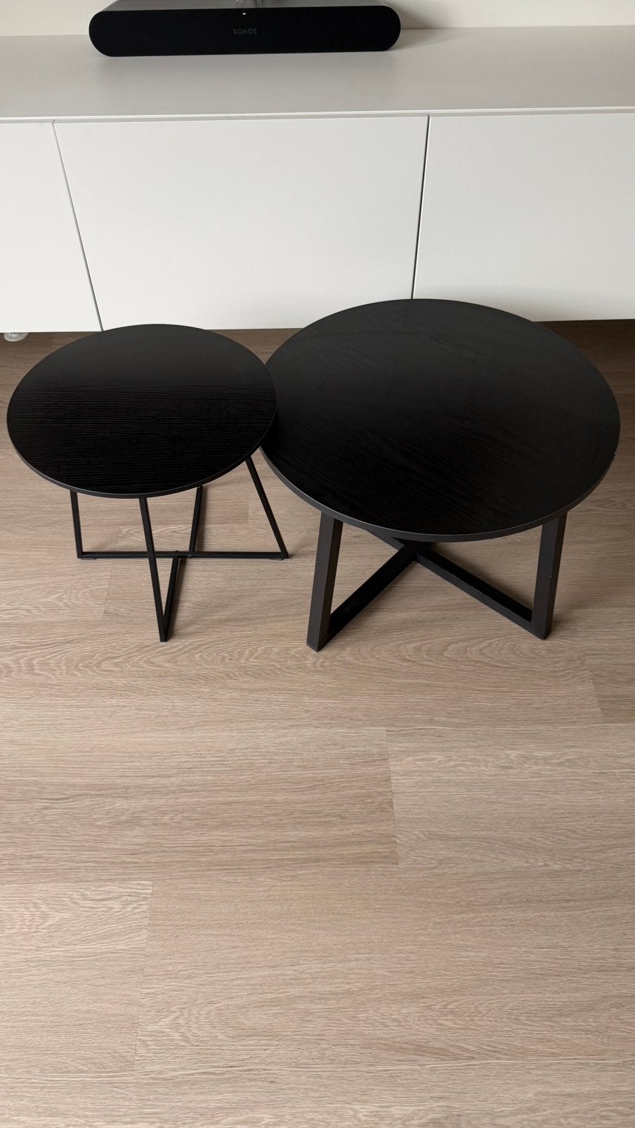2 zwarte salon tafeltjes, Minder dan 55 cm, Rond, Zo goed als nieuw, Ophalen