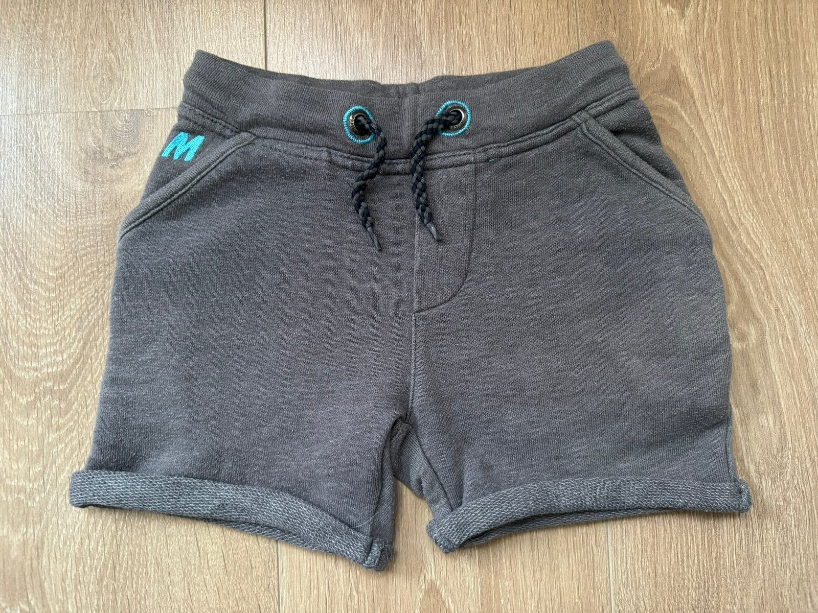 Shoeby Mitch korte broek grijs/blauw maat 122, Kinderen en Baby's, Kinderkleding | Maat 122, Ophalen of Verzenden, Gebruikt, Jongen