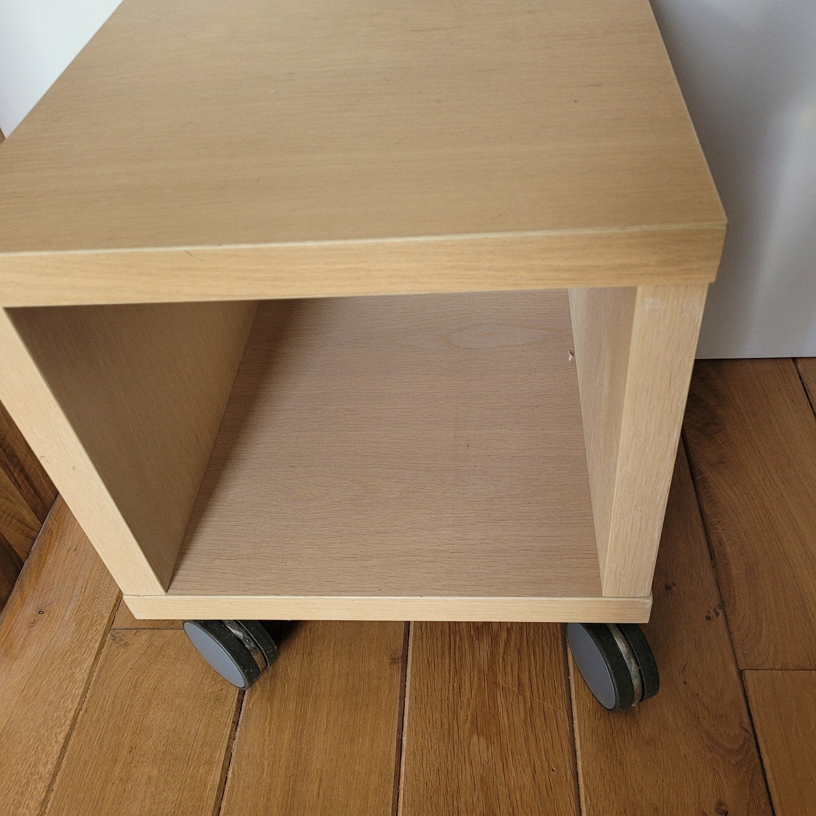 Bijzettafel op wielen - 40x40x45 cm, Minder dan 55 cm, Gebruikt, Vierkant, Modern