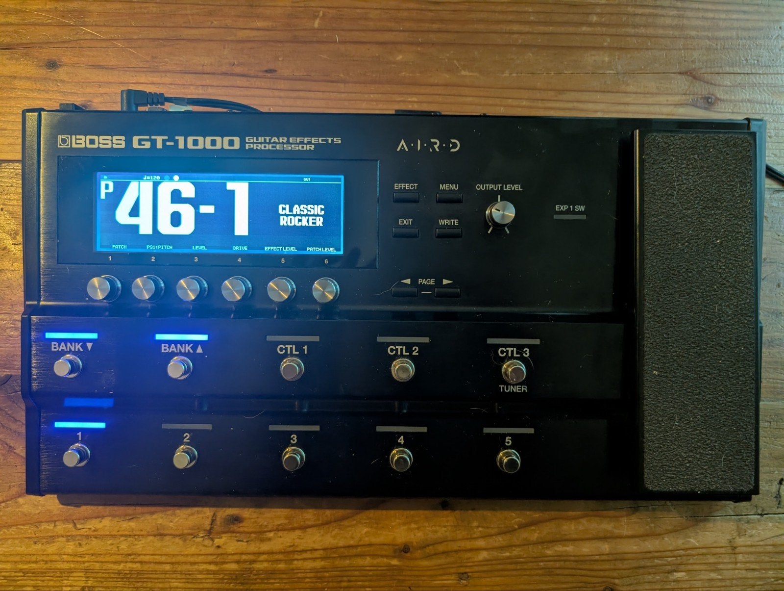 boss gt1000, Muziek en Instrumenten, Effecten, Ophalen of Verzenden, Zo goed als nieuw, Multi-effect