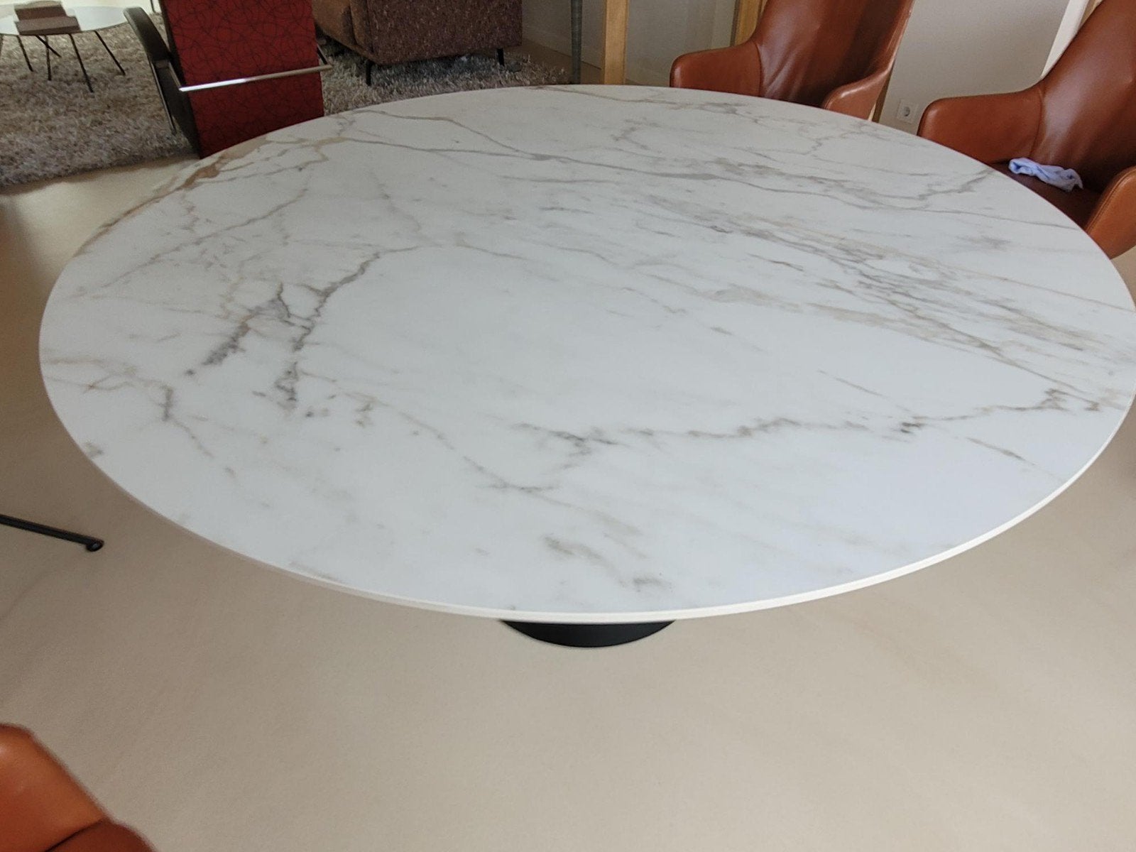 Ronde eettafel met keramiek blad van Table du Sud, Huis en Inrichting, Ophalen, Zo goed als nieuw